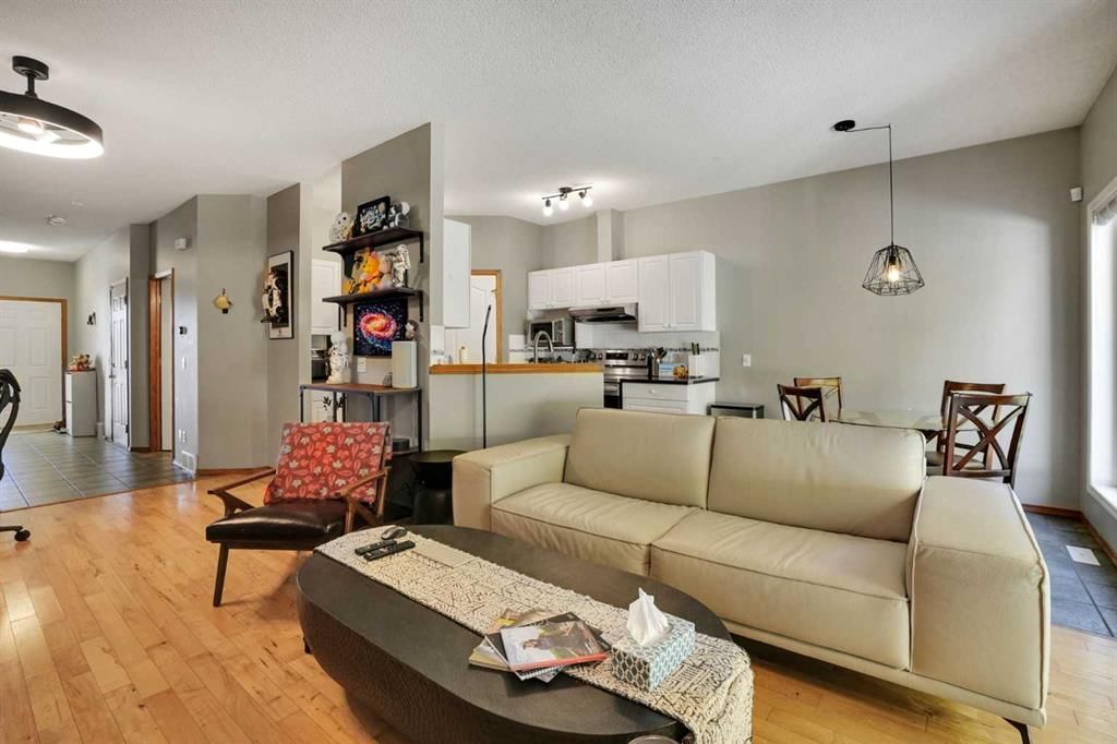 145 Hamptons Link NW, Calgary — photo 5 of 40