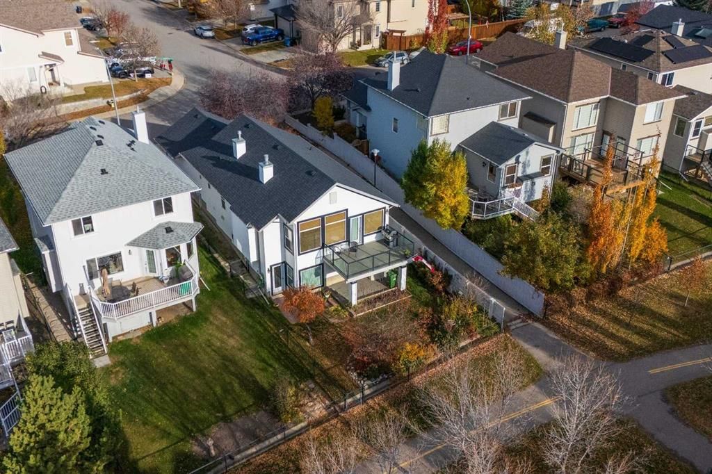 3 Tuscany Meadows Crescent NW, Calgary — main listing photo