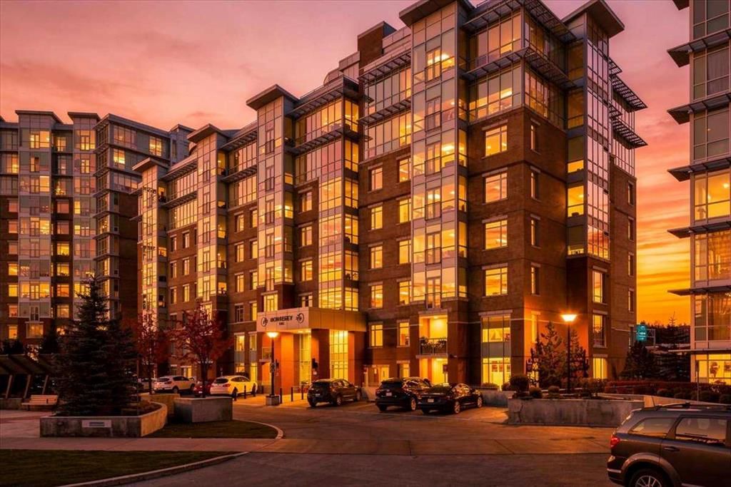 502, 24 Varsity Estates Circle NW, Calgary — main listing photo