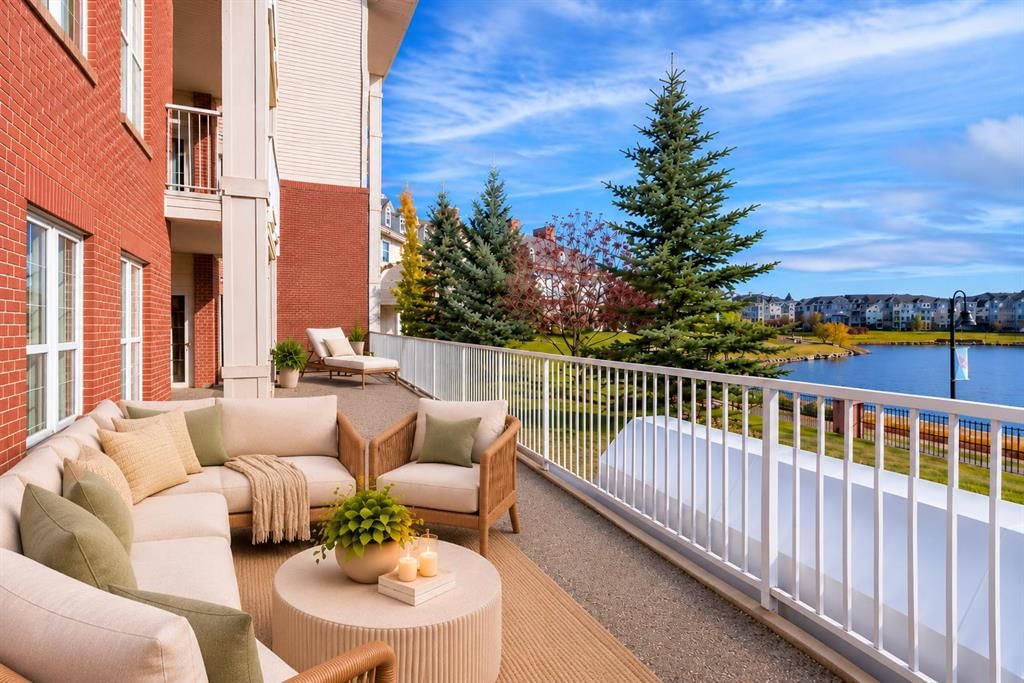 1108, 151 Country Village Road NE, Calgary — photo 2 of 50