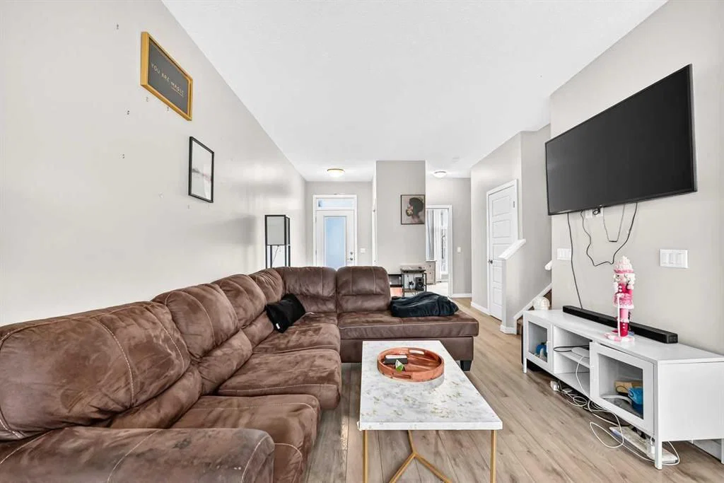 329 Seton Circle SE, Calgary — photo 3 of 30