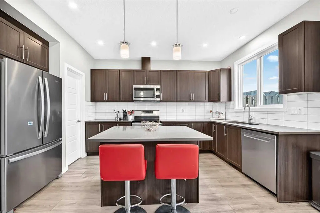 329 Seton Circle SE, Calgary — photo 5 of 30