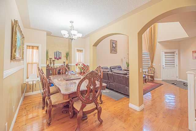 393 Taralake Landing NE, Calgary — photo 5 of 50