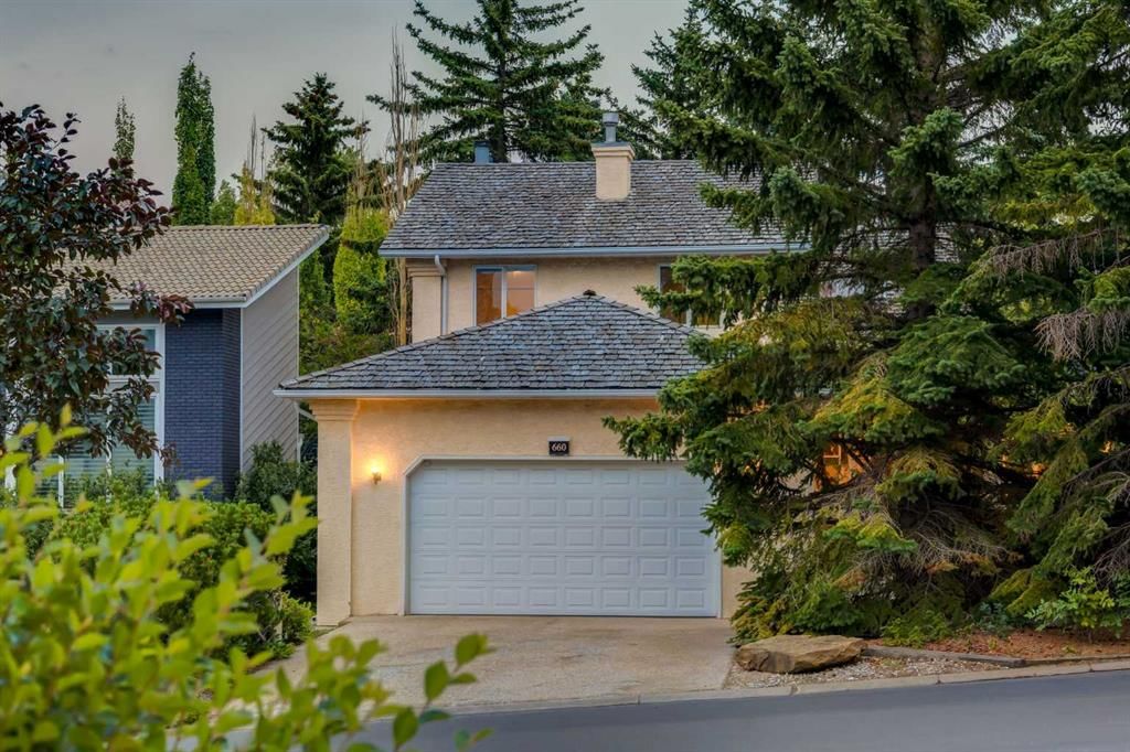 660 Coach Grove Road SW, Calgary — detached for sale