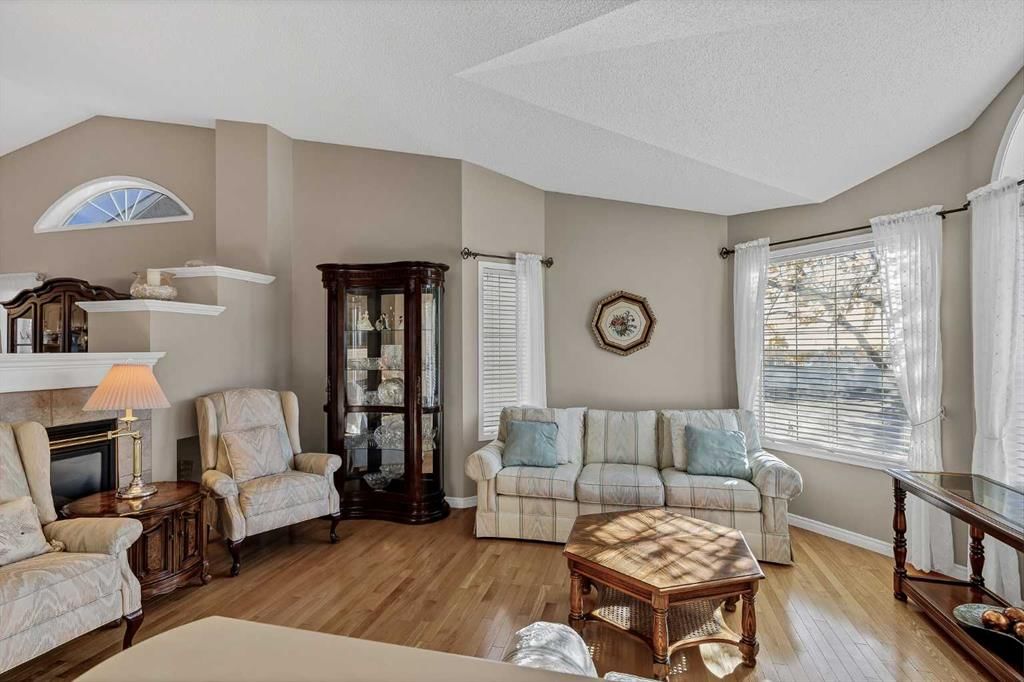 59 Scotia Landing NW, Calgary — photo 3 of 47
