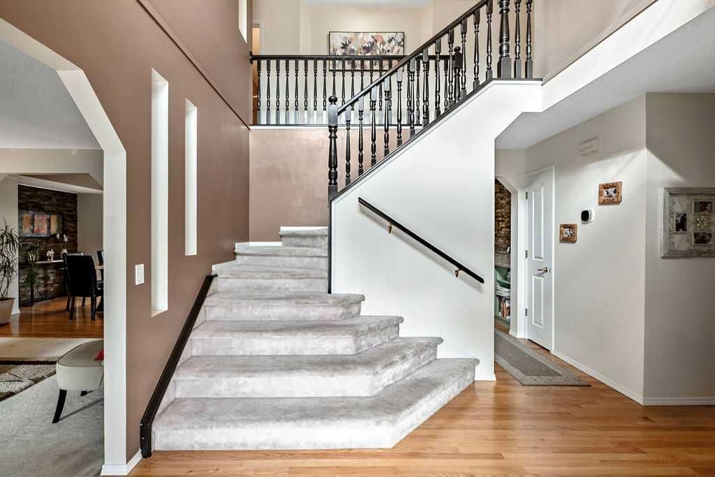 12817 Douglasview Boulevard SE, Calgary — photo 3 of 41