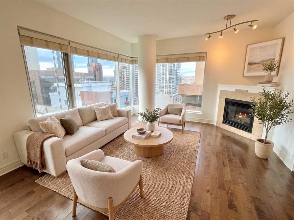 1508, 920 5 Avenue SW, Calgary — photo 3 of 19