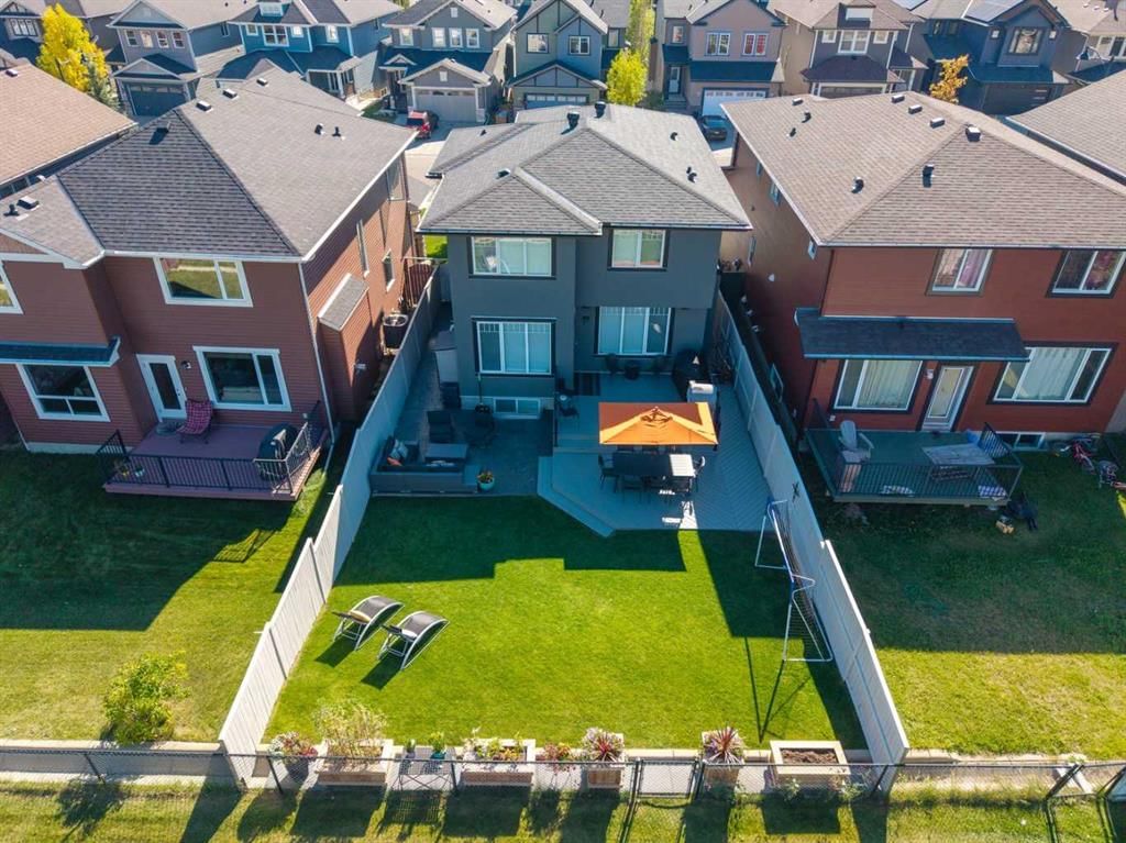 68 Evanspark Circle NW, Calgary — photo 4 of 50