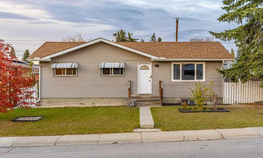 2120 Milne Drive NE, Calgary — photo 2 of 45