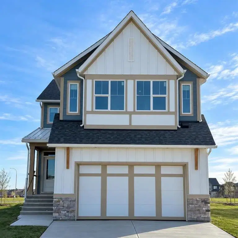 100 Setonvista Crescent SE, Calgary — main listing photo