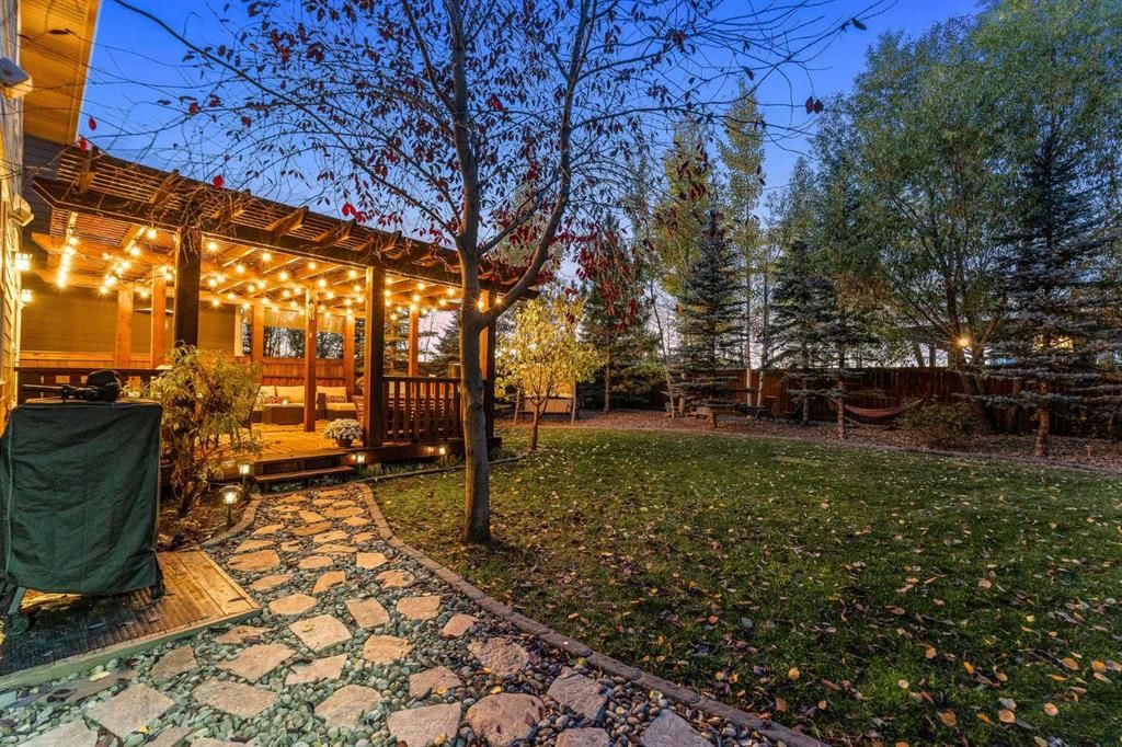 41 Cranbrook Place SE, Calgary — photo 5 of 50