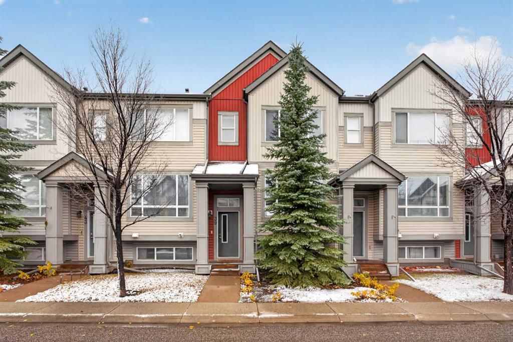 39 Copperpond Close SE, Calgary — main listing photo
