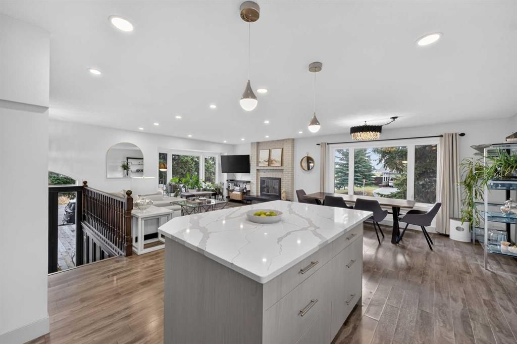 1415 Lake Ontario Drive SE, Calgary — photo 5 of 50