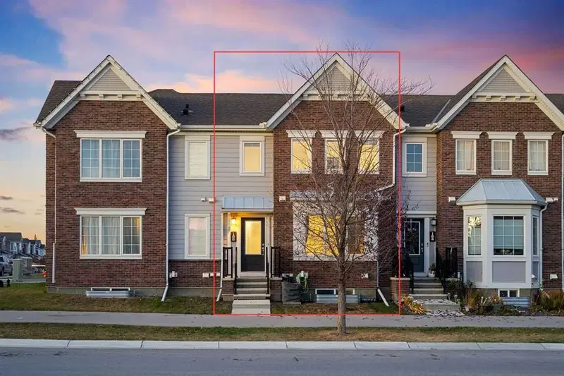 188 Yorkville Avenue SW, Calgary — main listing photo