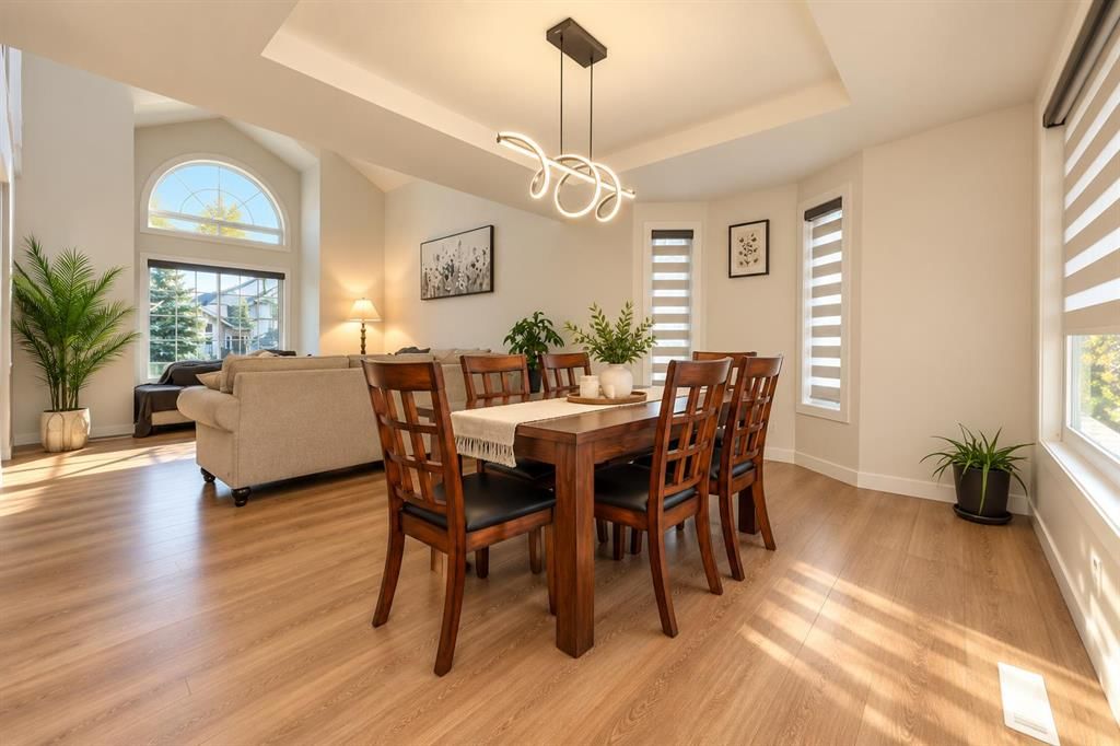 133 Woodbrook Road SW, Calgary — photo 5 of 6