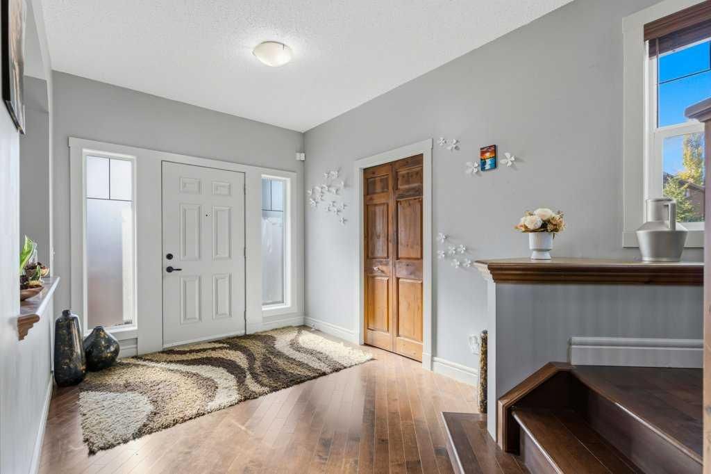 30 Aspen Stone Road SW, Calgary — photo 3 of 50