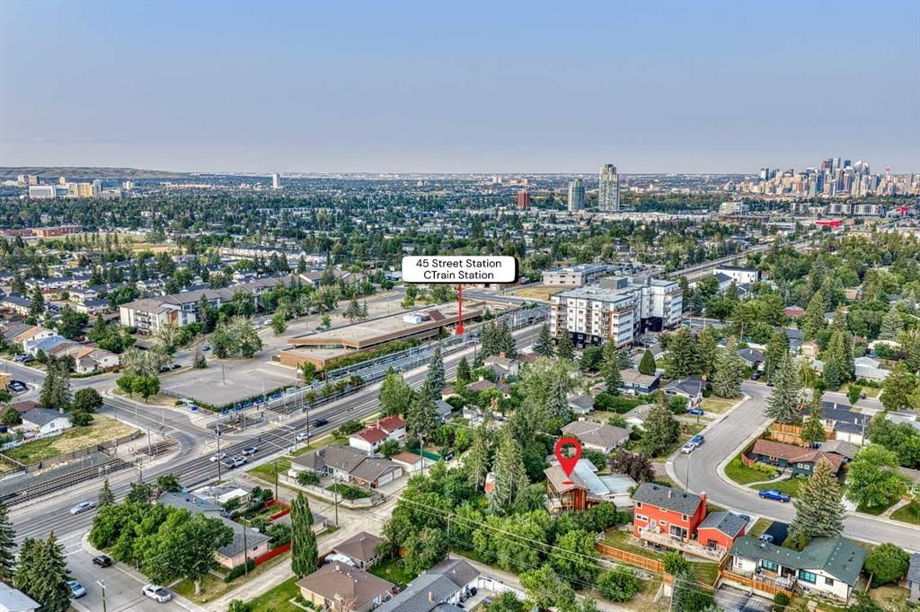 15 Glenview Drive SW, Calgary — photo 4 of 21
