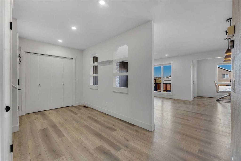 282 Saddlefield Place NE, Calgary — photo 5 of 50