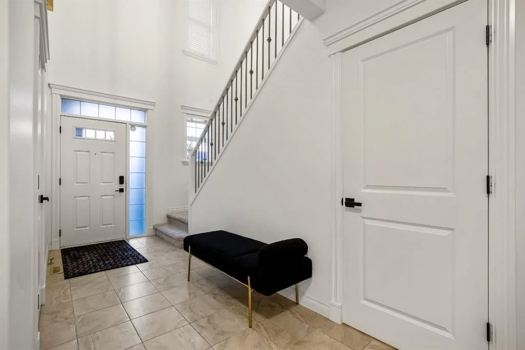 211 Auburn Sound Circle SE, Calgary — photo 2 of 46