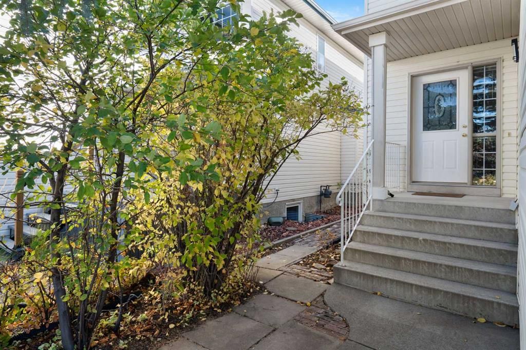 87 Citadel Meadow Grove NW, Calgary — photo 4 of 41