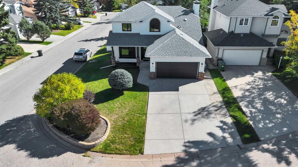 238 Hawktree Bay NW, Calgary — main listing photo