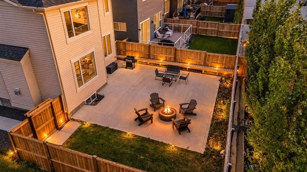 168 Evansfield Close NW, Calgary — photo 4 of 35