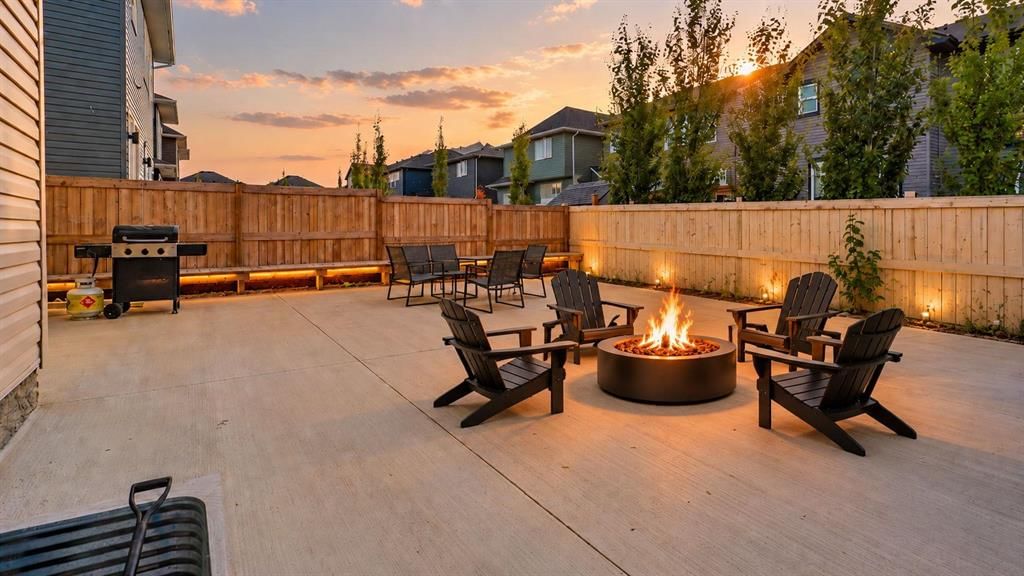 168 Evansfield Close NW, Calgary — photo 5 of 35
