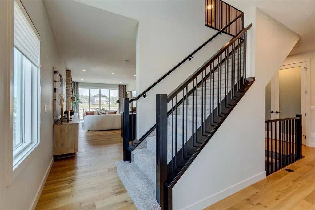 408 Legacy Circle SE, Calgary — photo 3 of 34
