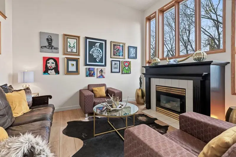 31 Inglewood Cove SE, Calgary — photo 3 of 40