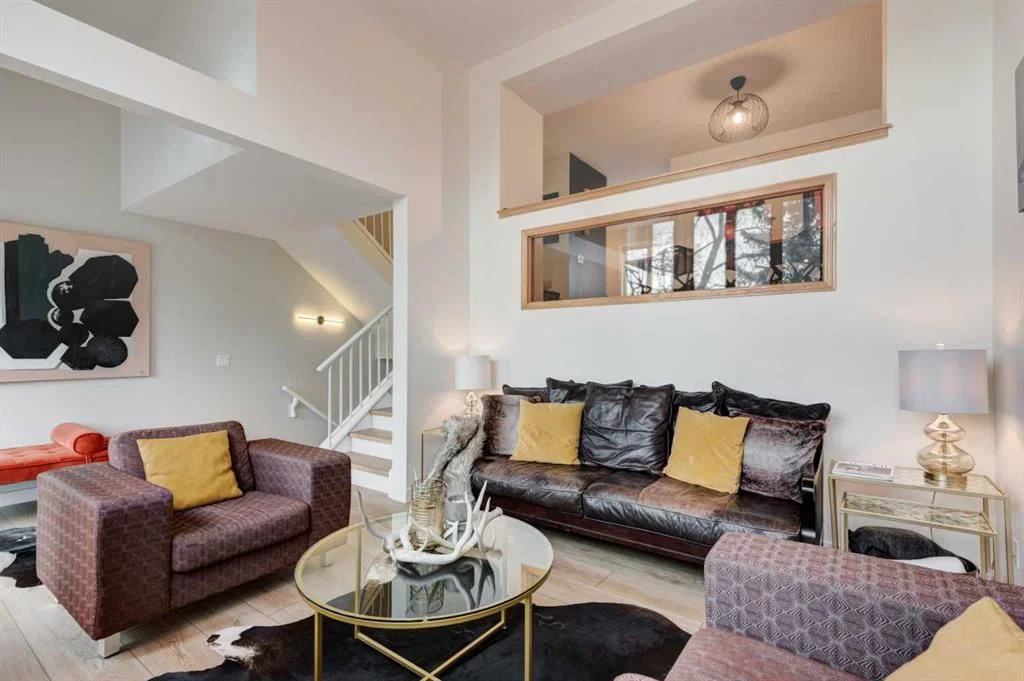 31 Inglewood Cove SE, Calgary — photo 5 of 40