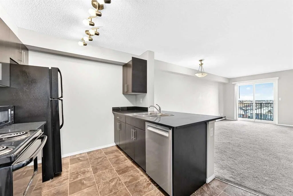 404, 195 Kincora Glen Road NW, Calgary — photo 5 of 37