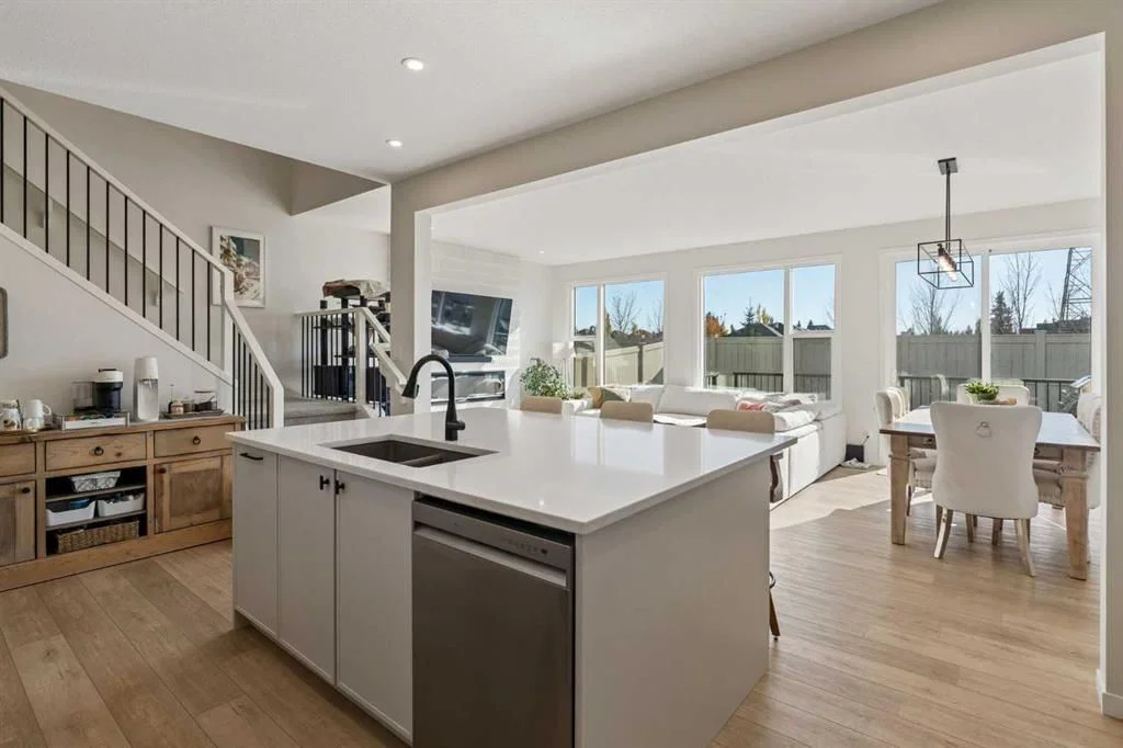270 West Grove Lane SW, Calgary — main listing photo