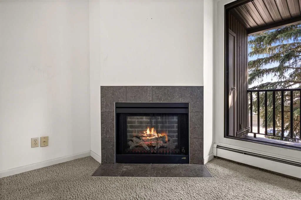 722, 6400 Coach Hill Road SW, Calgary — photo 5 of 18