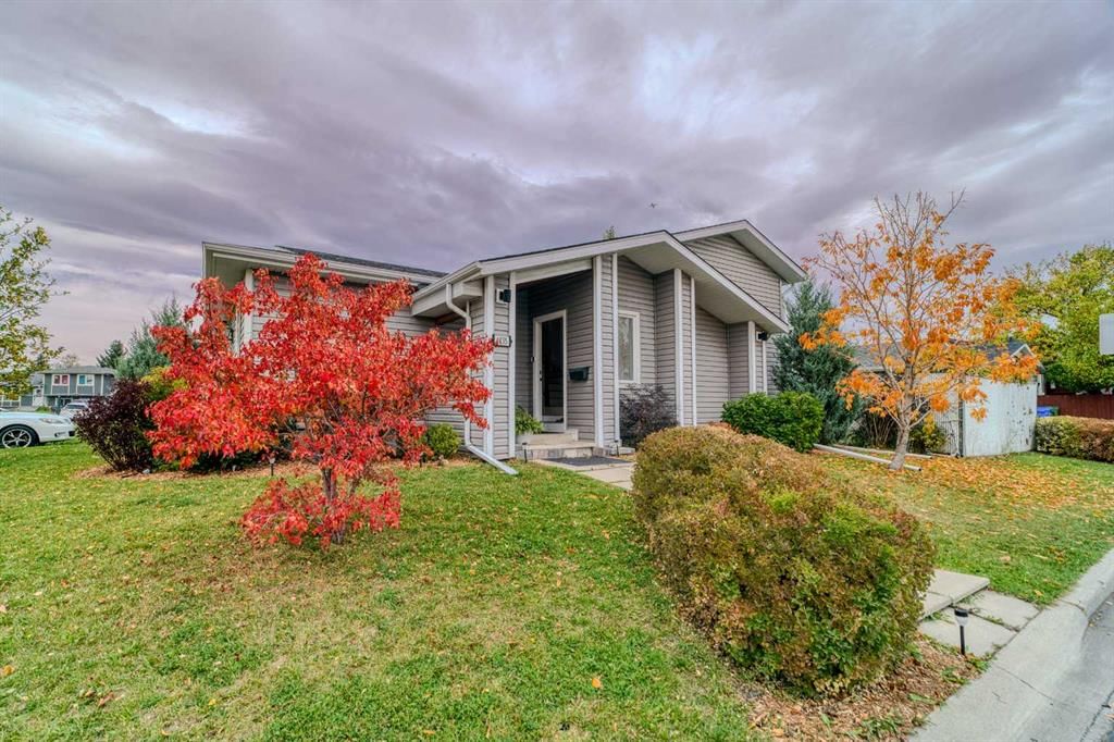 4035 Fonda Way SE, Calgary — photo 2 of 50