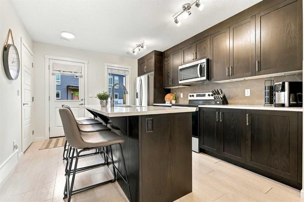 314, 338 Seton Circle, Calgary — photo 3 of 26