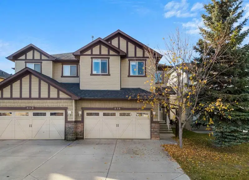 216 Silverado Range Heights SW, Calgary — main listing photo