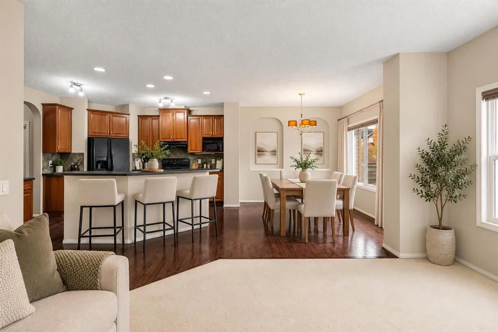 216 Silverado Range Heights SW, Calgary — photo 5 of 49