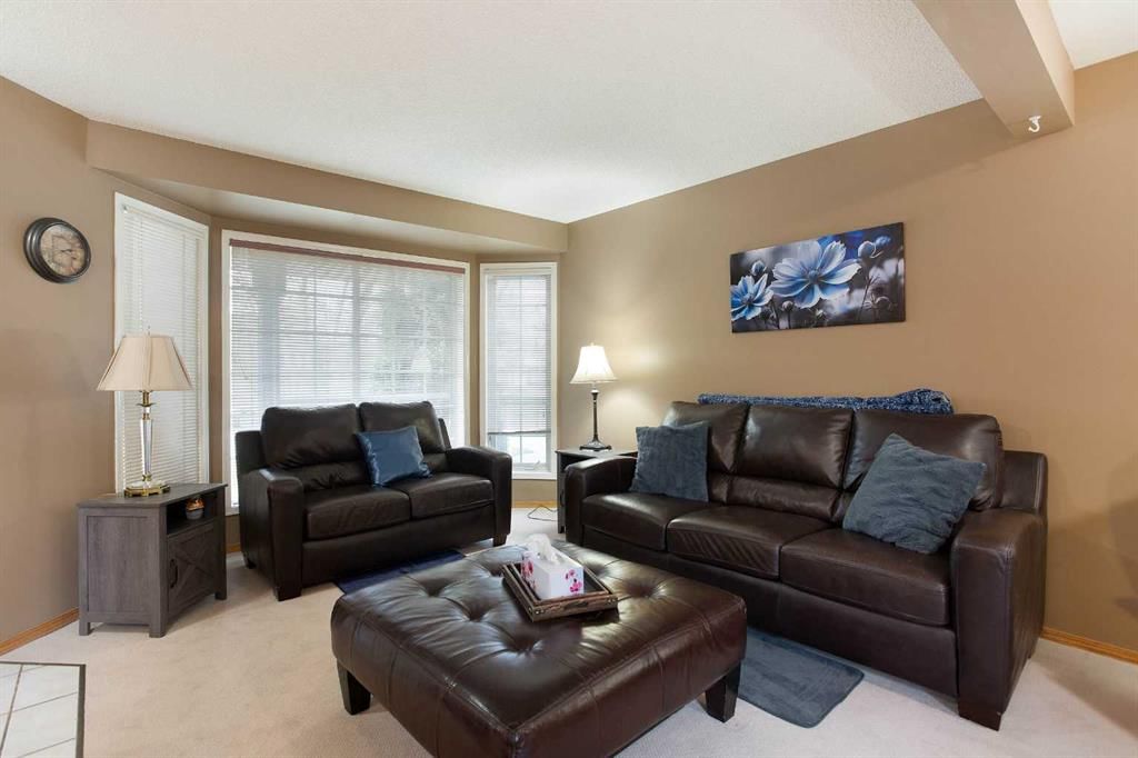 124 Del Ray Close NE, Calgary — photo 2 of 41