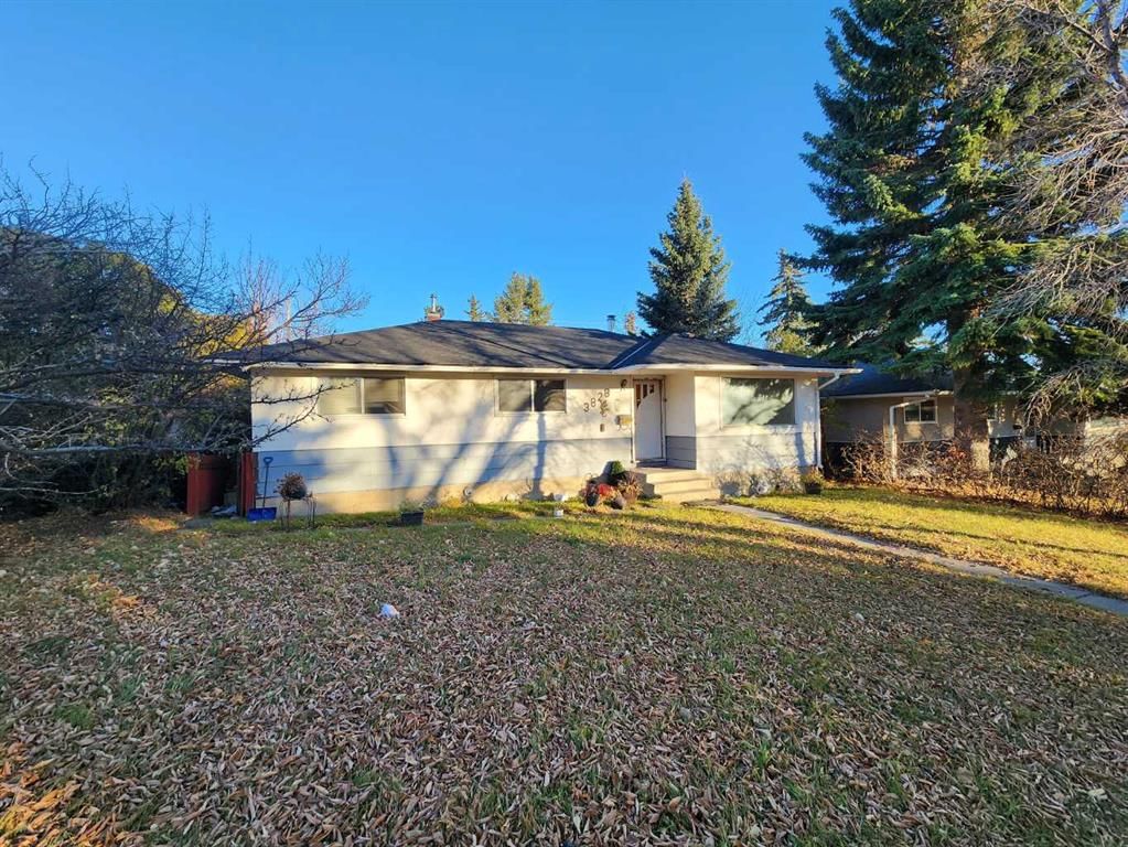 3828 19 Street NW, Calgary — photo 2 of 7