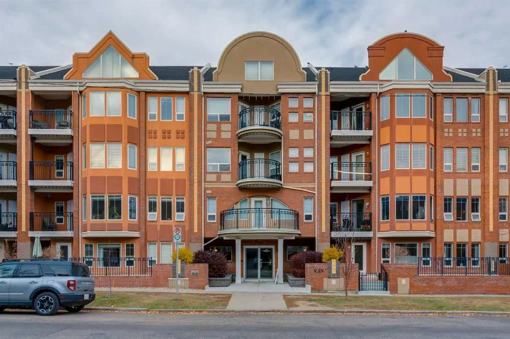 113, 838 19 Avenue SW, Calgary — main listing photo