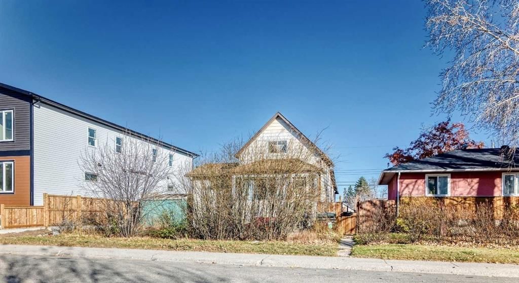 2232 42 Street SE, Calgary — photo 3 of 50