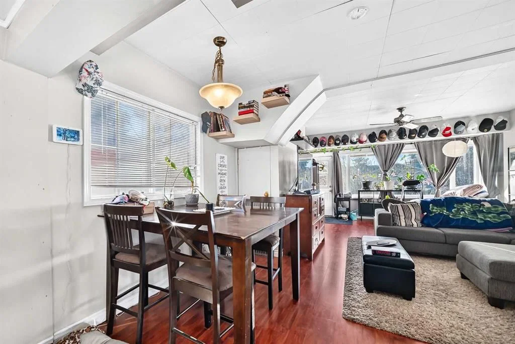 2232 42 Street SE, Calgary — photo 4 of 50