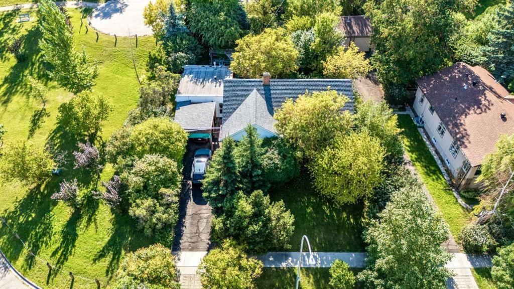 309 Sharon Avenue SW, Calgary — detached for sale