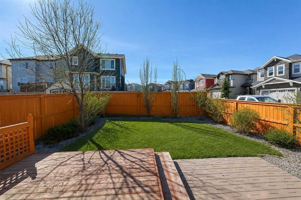 107 Nolancrest Rise NW, Calgary — photo 5 of 48