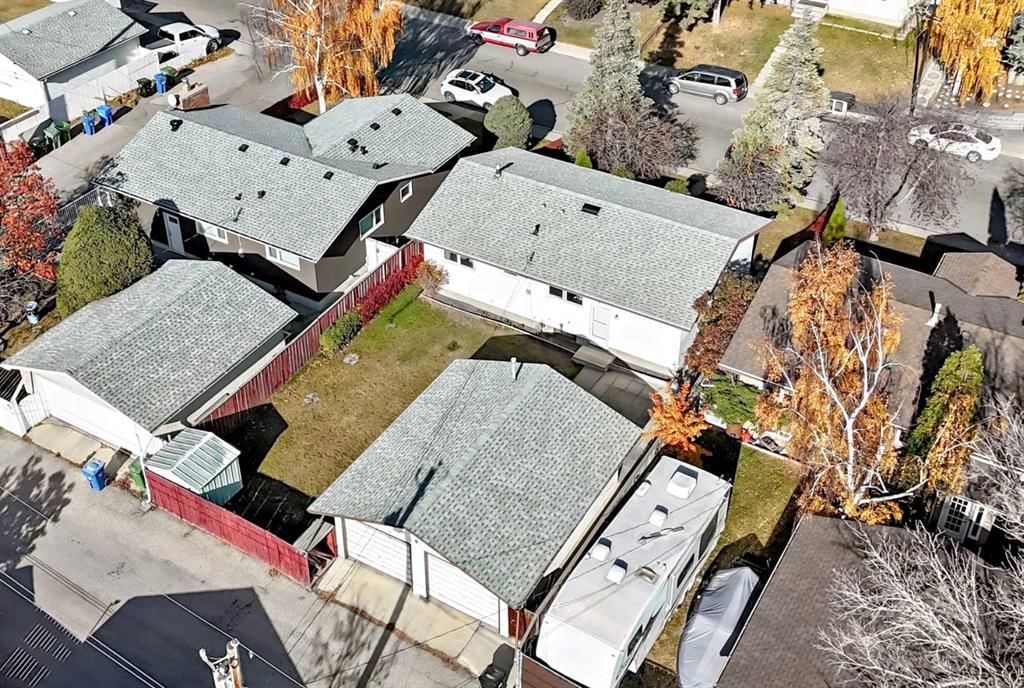 127 Marwood Circle NE, Calgary — photo 5 of 49