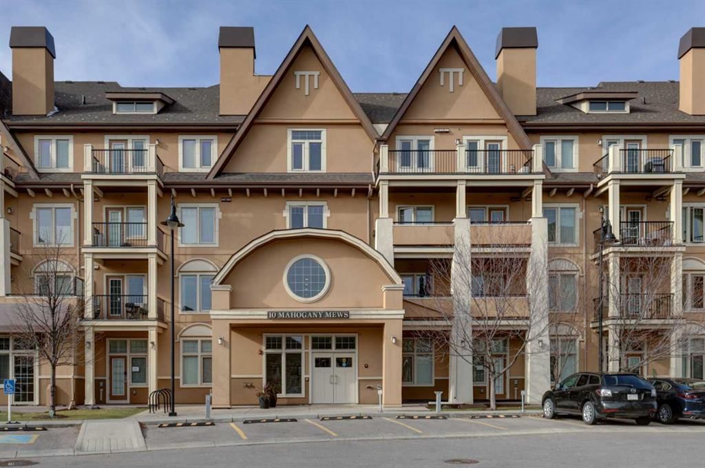 110, 10 Mahogany Mews SE, Calgary — main listing photo
