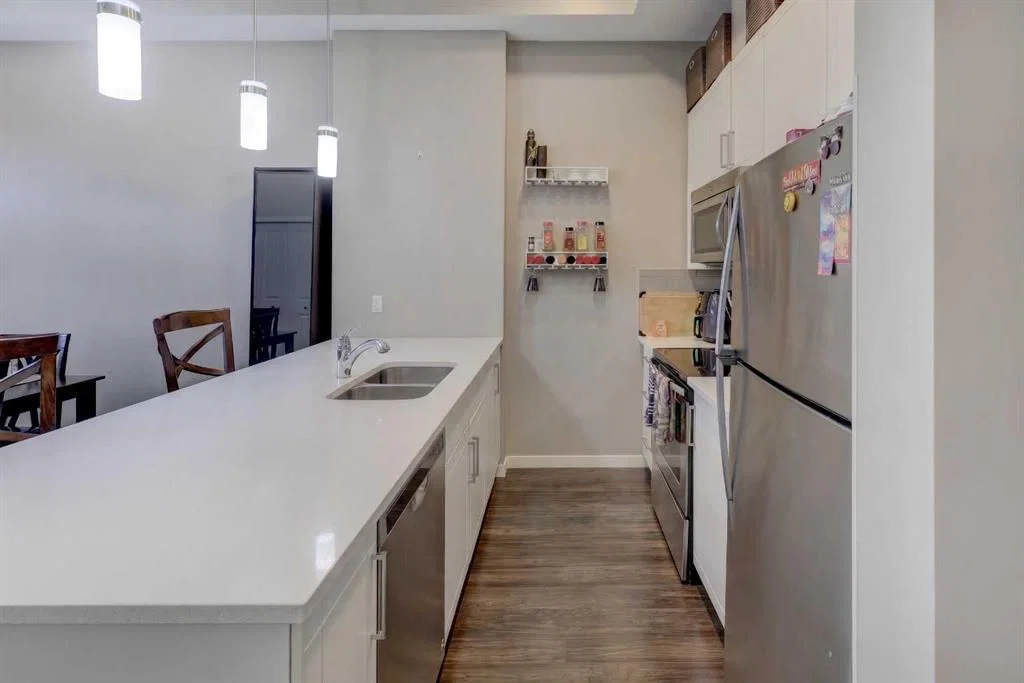 110, 10 Mahogany Mews SE, Calgary — photo 5 of 36