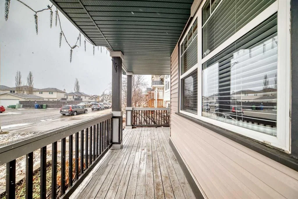 31 Coventry Road NE, Calgary — photo 3 of 46