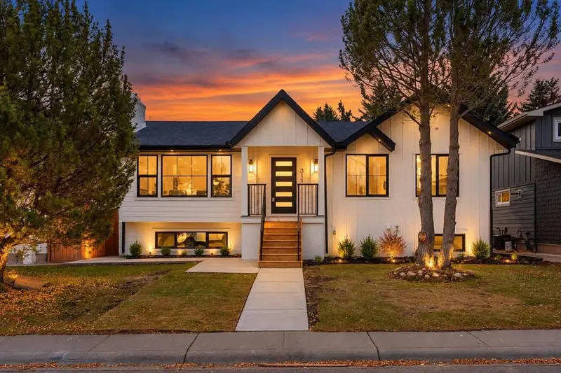 311 Parkglen Crescent SE, Calgary — detached for sale