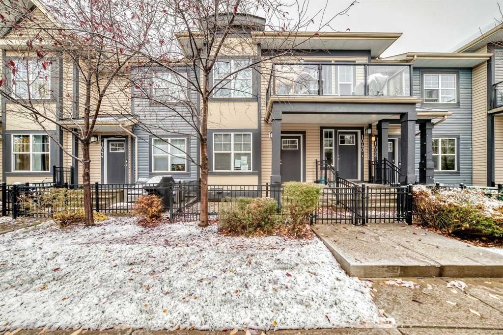 1042 Mckenzie Towne Villas SE, Calgary — photo 2 of 35